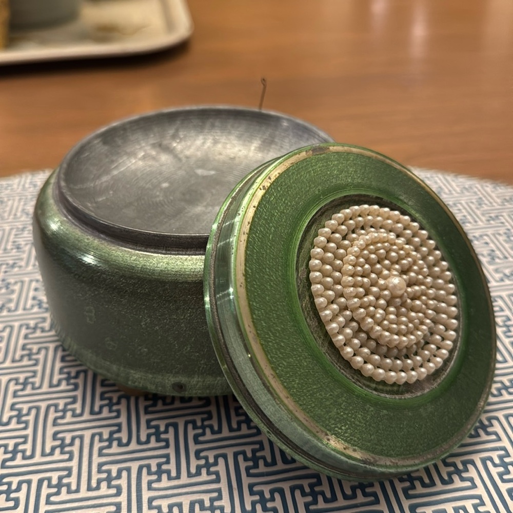 Vintage Victorian Style Tin Metal Dresser Powder or Trinket Music Box